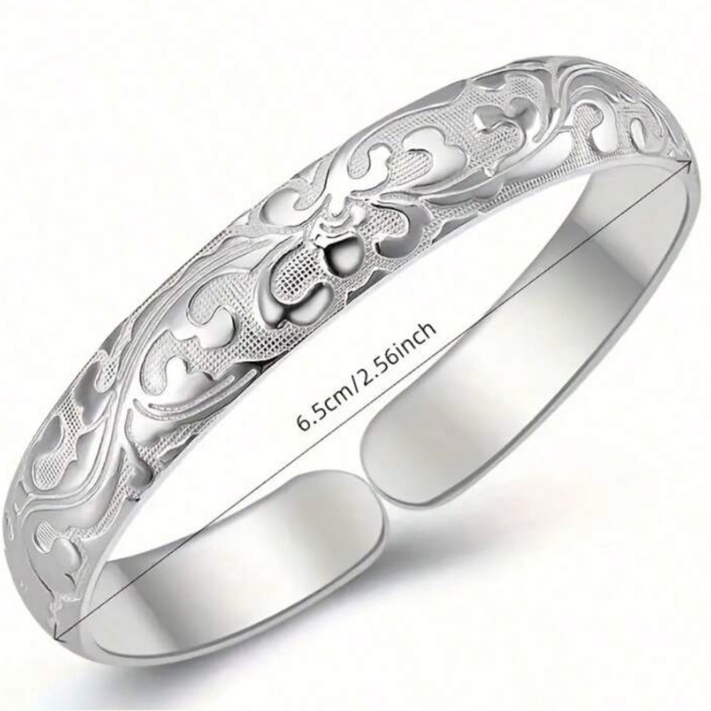 ANOUSHA STATEMENT BRACELET - Picture 4 of 13